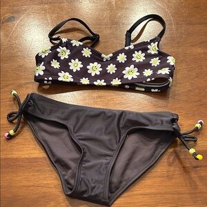 art class Black and White Floral Kids Bikini
